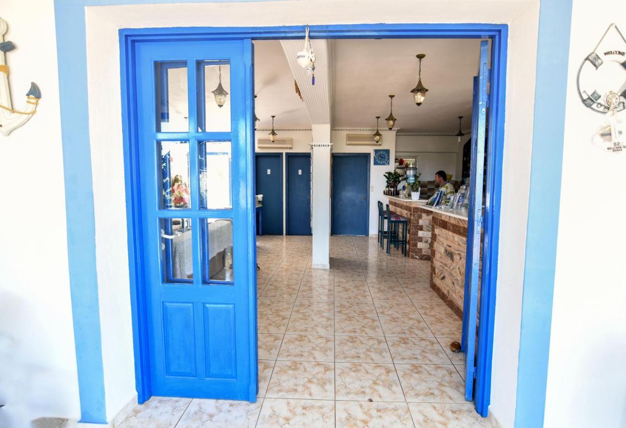 Vardes Hotel Studios Amoopi Exterior photo